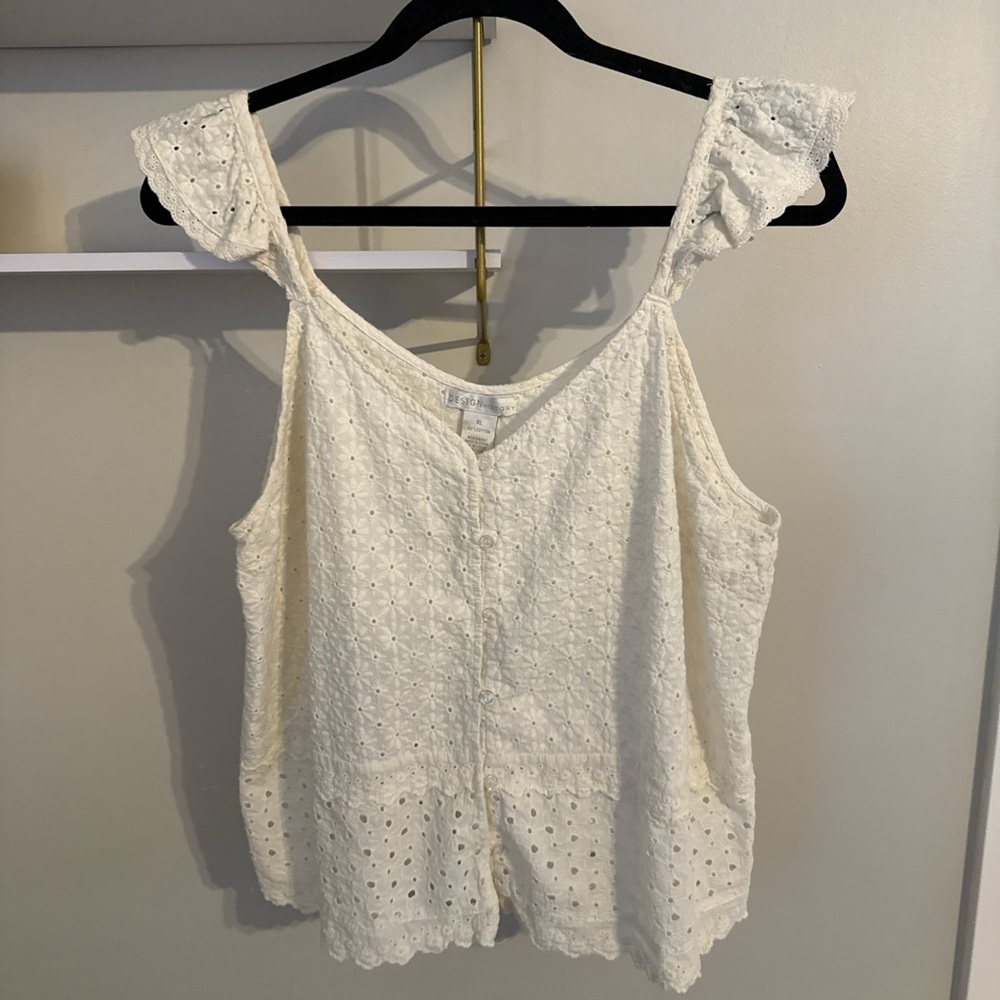 Design History Cream Eyelet Lace Blouse
